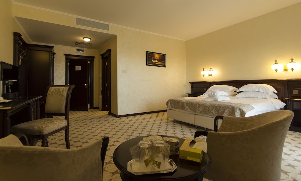 снимки на hotel green house craiova